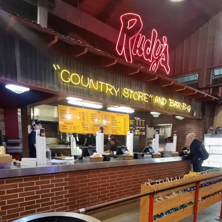 10936 9bf9788c9401 768x767