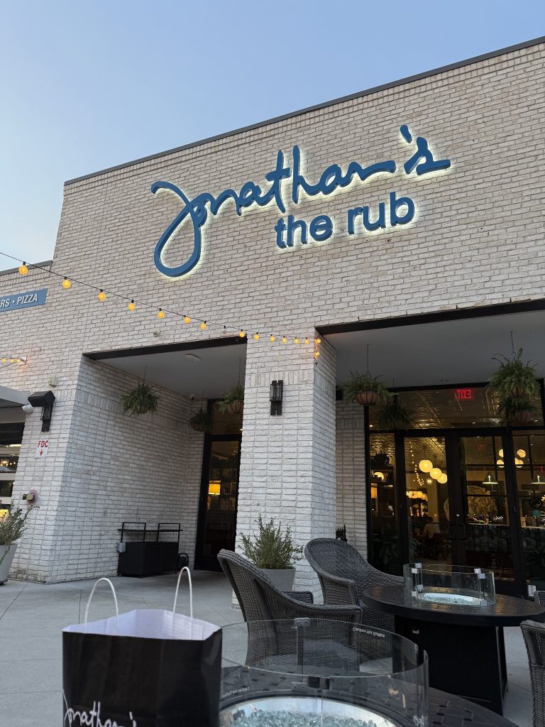 11515 0cdef4f602c0 768x1024