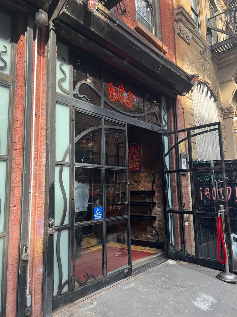 11805 64b46b211747 768x1024