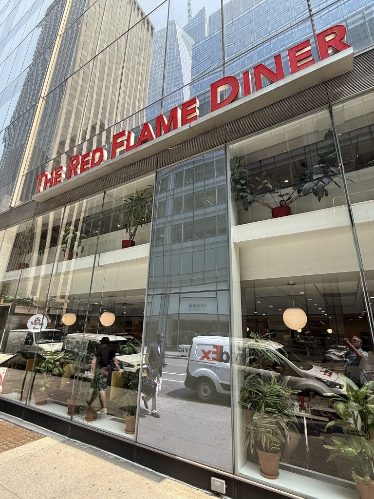 11894 823494829e96 768x1024