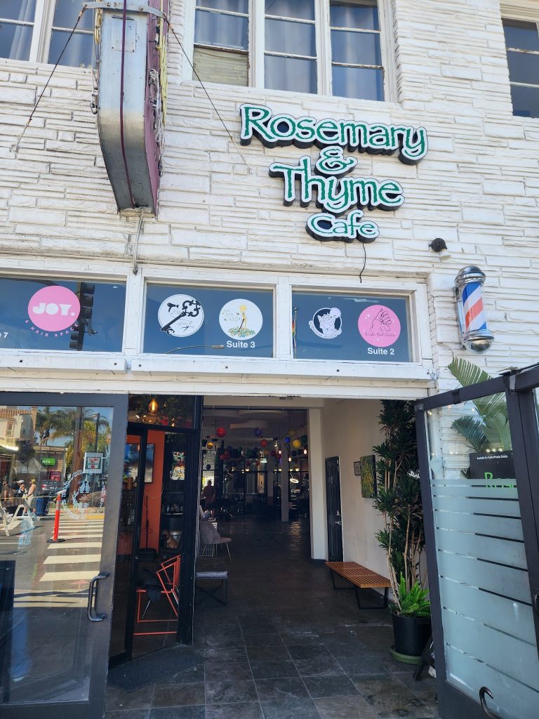 9608 96189226246f 768x1024