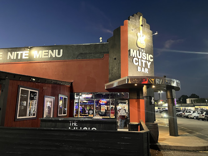 19545 music city bar grill 1