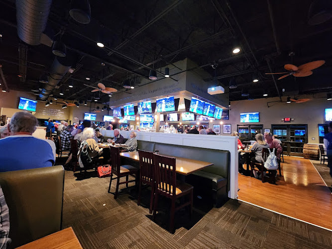 19593 hilton head tavern 1