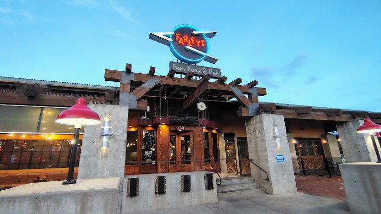 19729 farleys food fun pub 1 768x432