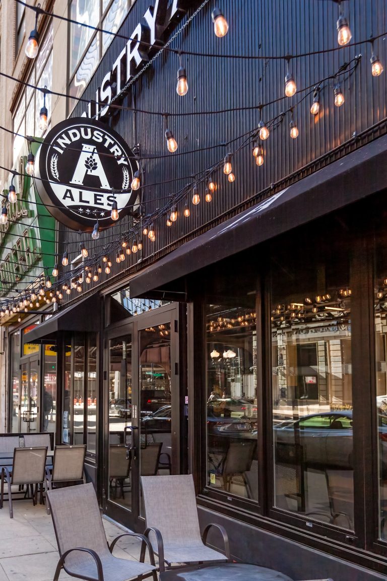 19873 industry ales brewpub 1 768x1152