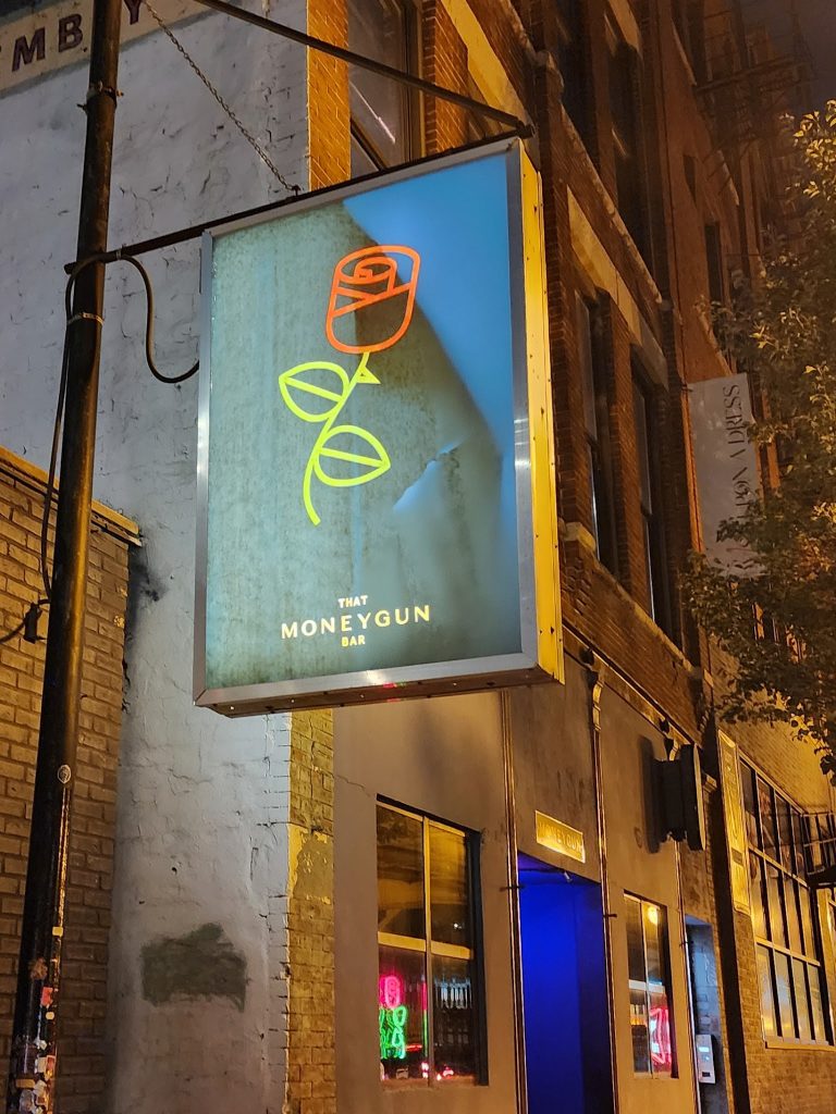 20010 moneygun 768x1024