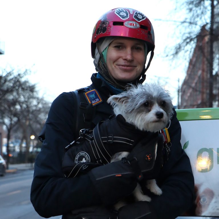 20238 green paws chicago 1 768x768