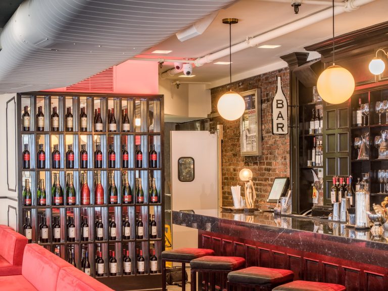 20314 nittis italian restaurant in hells kitchen 768x576