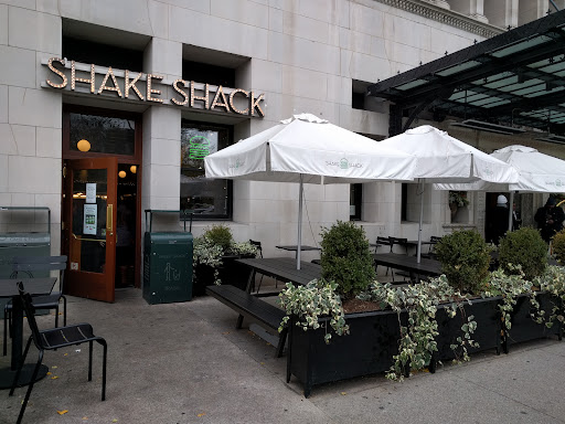 20801 goddess and the baker 181 w madison 1