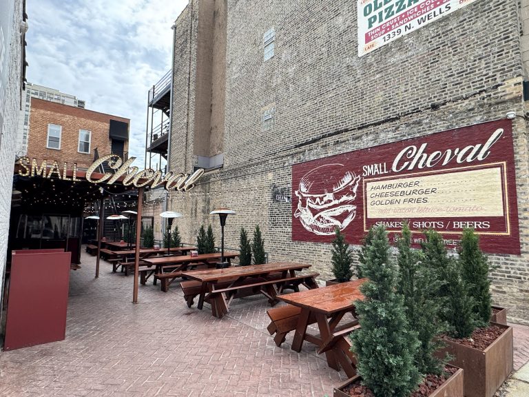 21053 small cheval old town 1 768x576