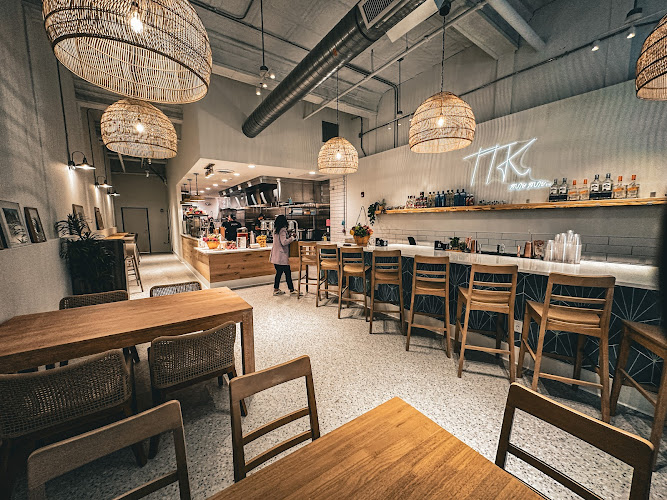 21281 tyde tate kitchen