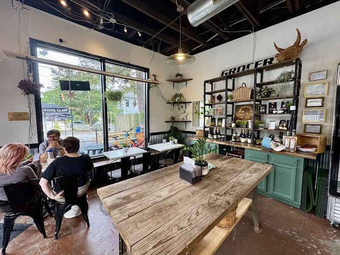 21311 ollies market deli