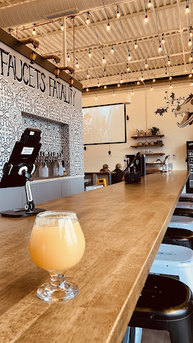 21443 little cottage brewery