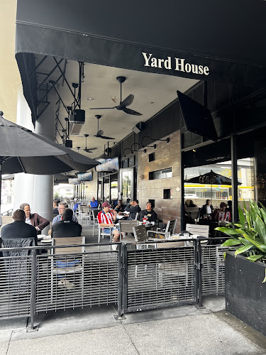 21778 yard house