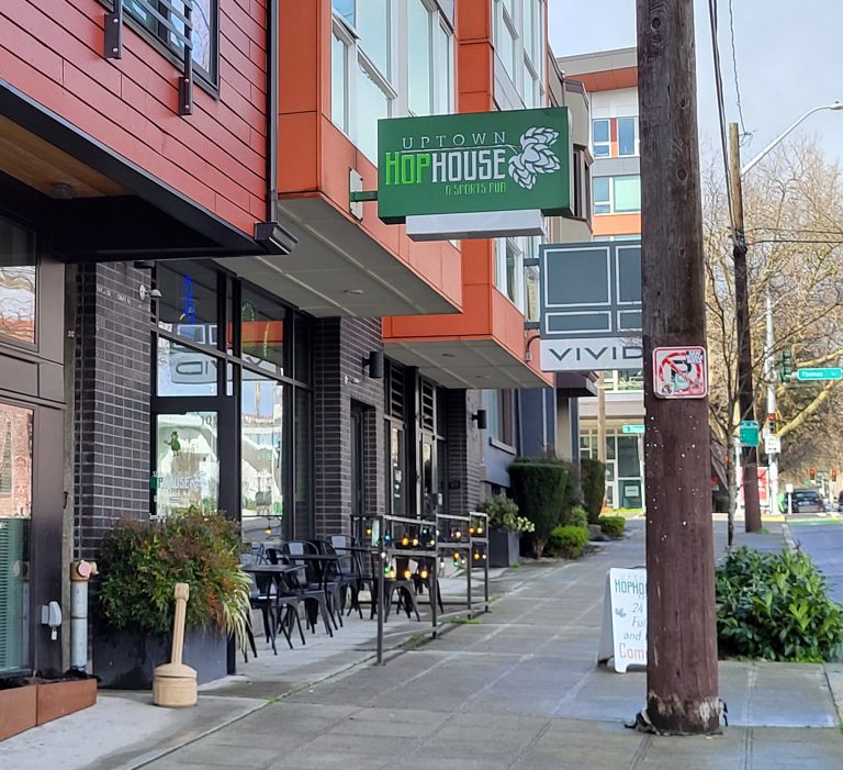 22418 d3da8dee593d 768x701