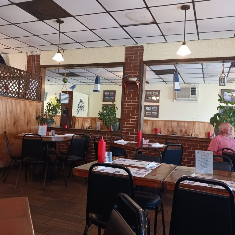 22516 beach pub 768x768