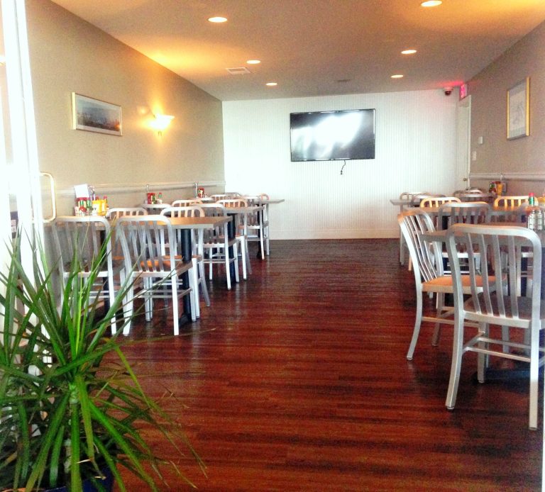 22530 buoy 44 seafood grill 768x694