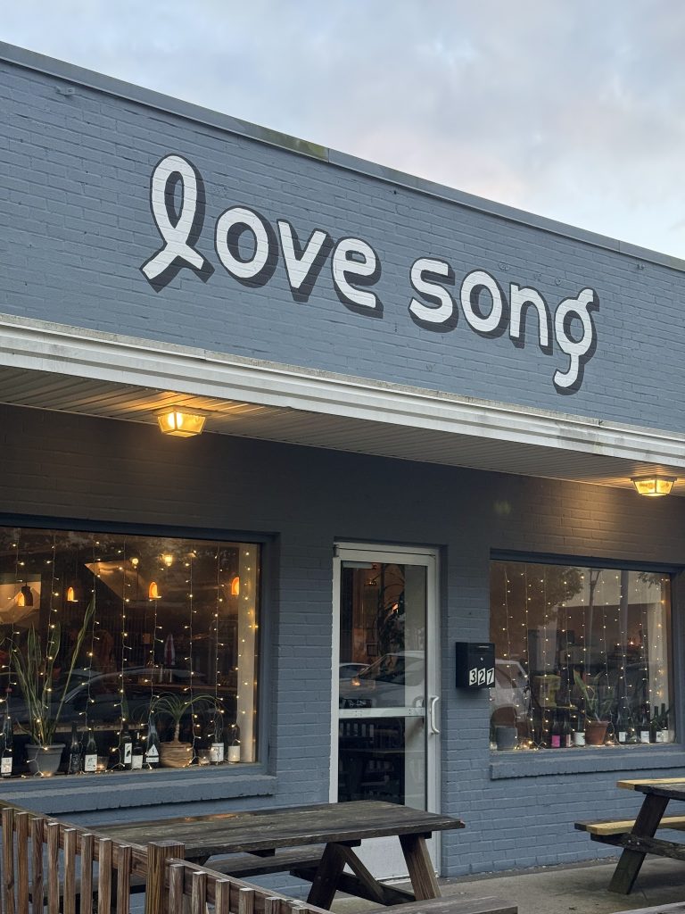 22584 love song 768x1024