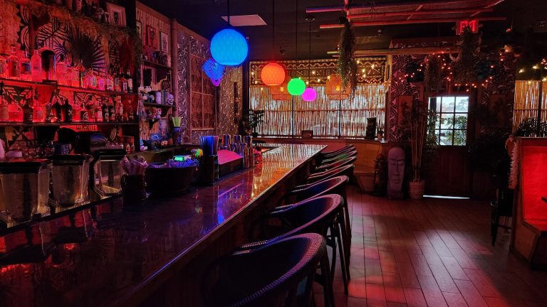 22657 tikis bar and grill 768x432