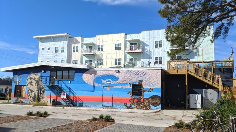 22667 vibrant shore brewing company 768x432