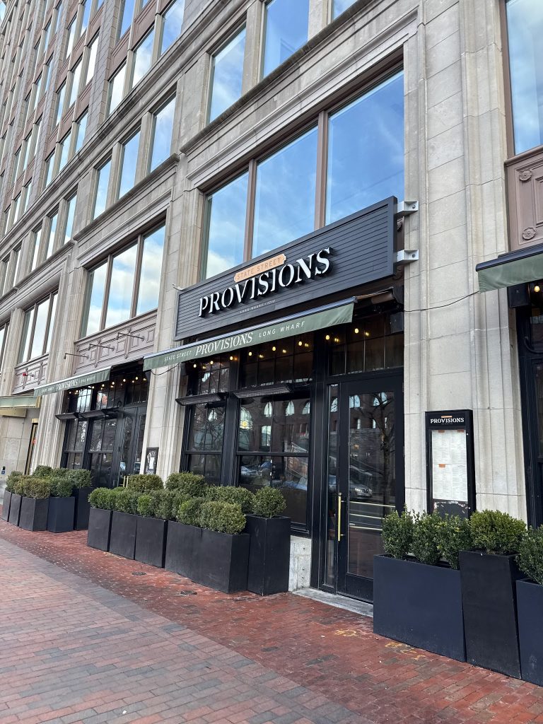 22884 cambridge common restaurant 768x1024