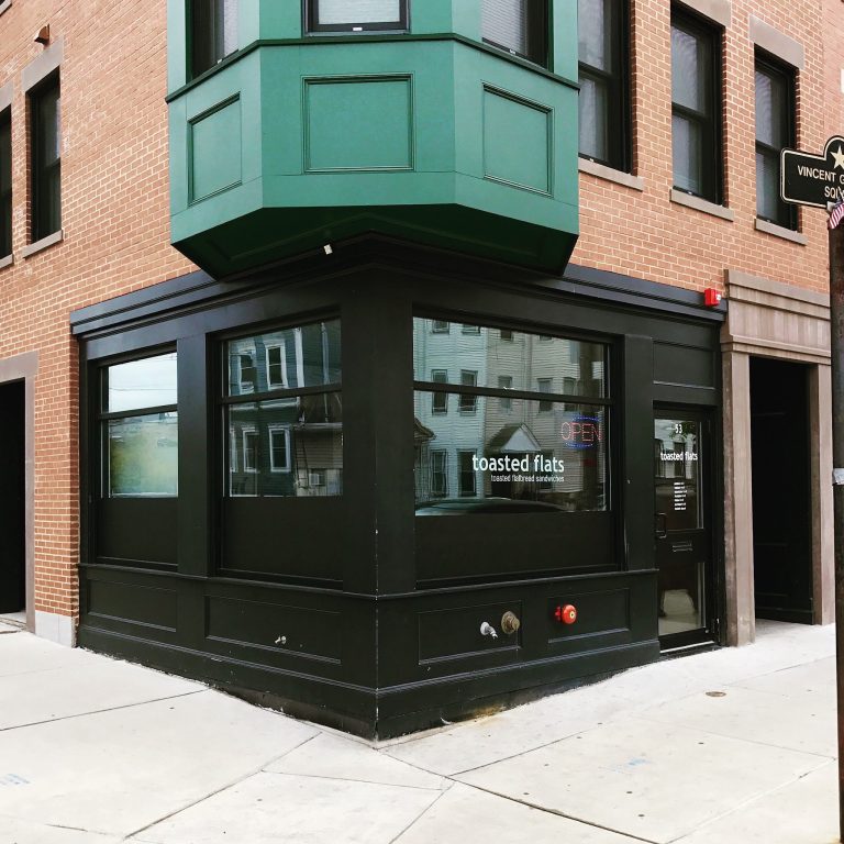 22976 green haus cafe 768x768