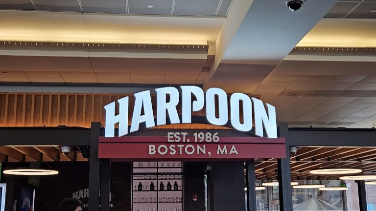 22978 harpoon 8211 airport brewery 768x432