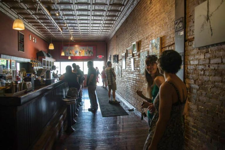 23447 howlin hounds coffee 768x513