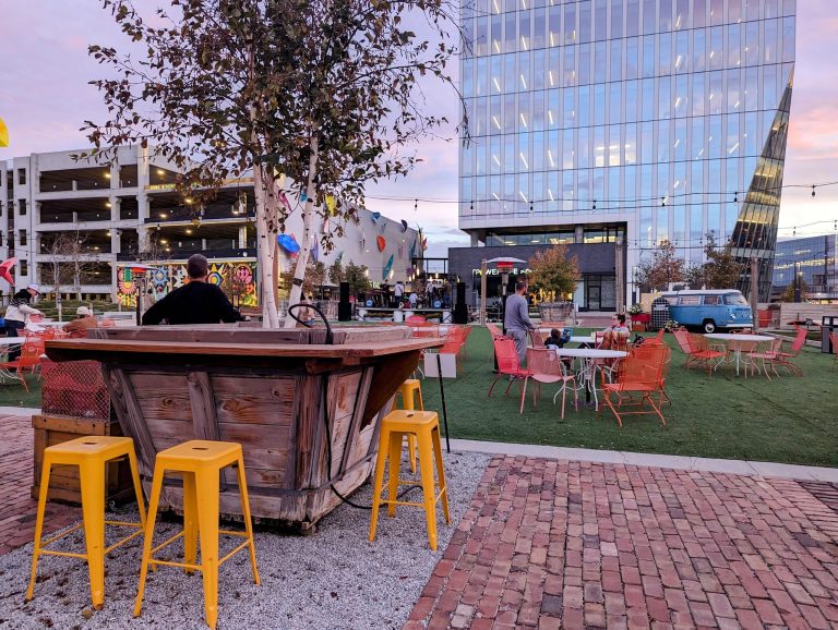 23554 sonnys 768x578