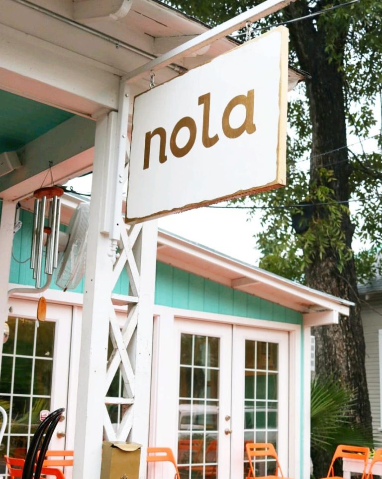 23672 nola restaurant 768x962