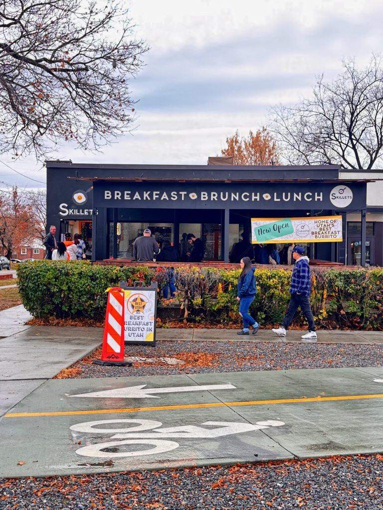 23734 skillets breakfast brunch 768x1024