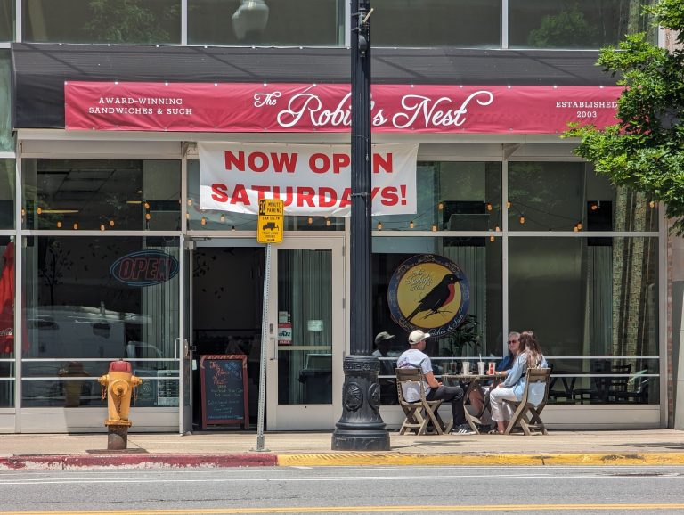 23840 the robins nest 768x578