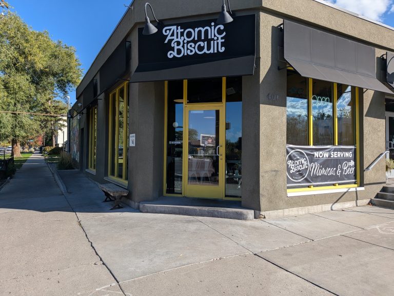 23889 atomic biscuit 768x576