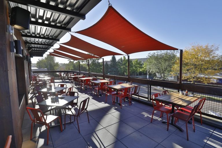 24157 atomic cowboy home of denver biscuit co fat sullys ny pizza 768x512