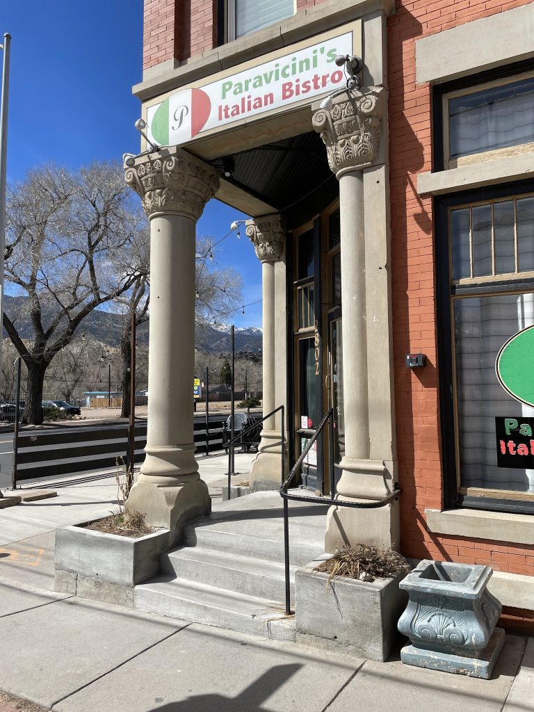 24219 paravicinis italian bistro 768x1024