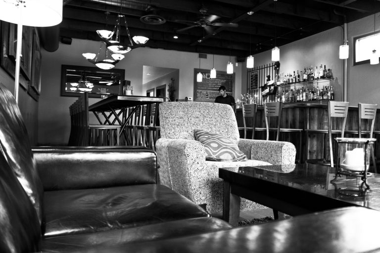 24247 the annex cocktail lounge 768x512