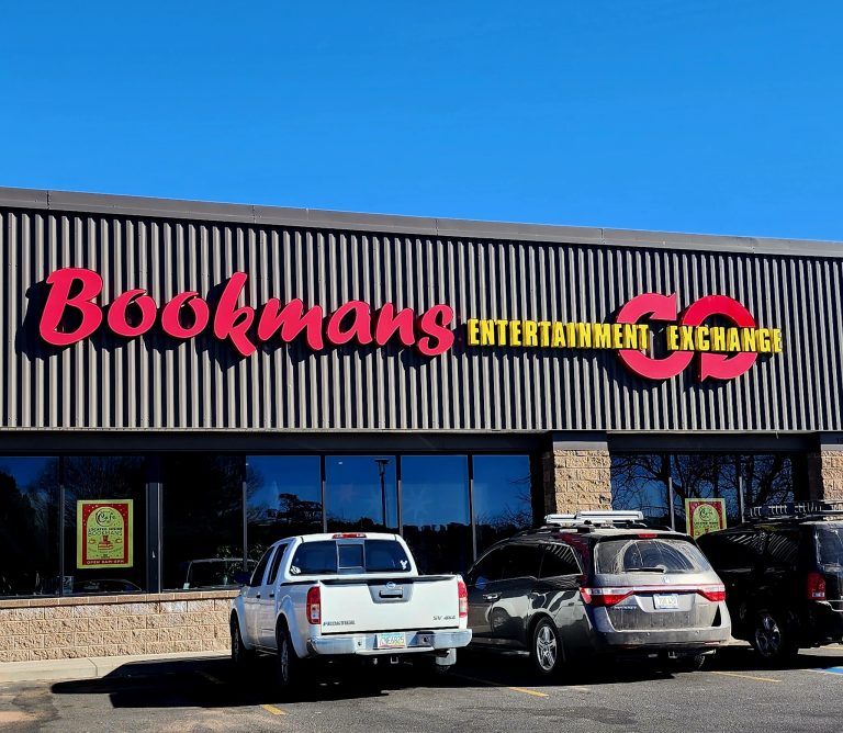 24372 bookmans flagstaff entertainment exchange 768x668