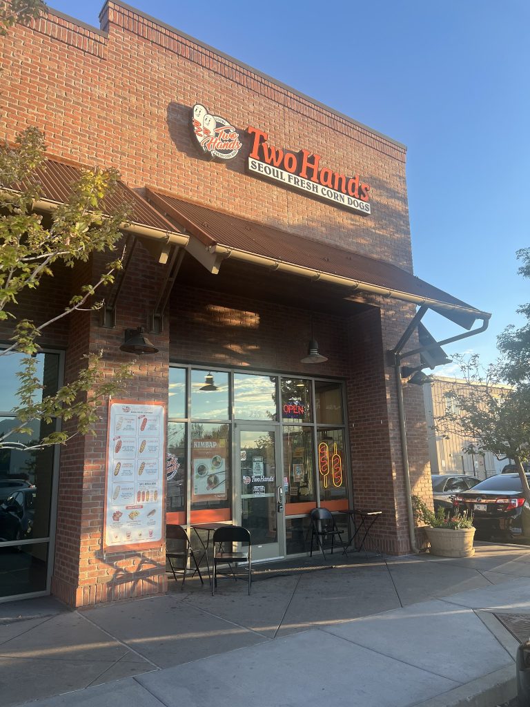 24374 two hands seoul fresh corn dogs 768x1024