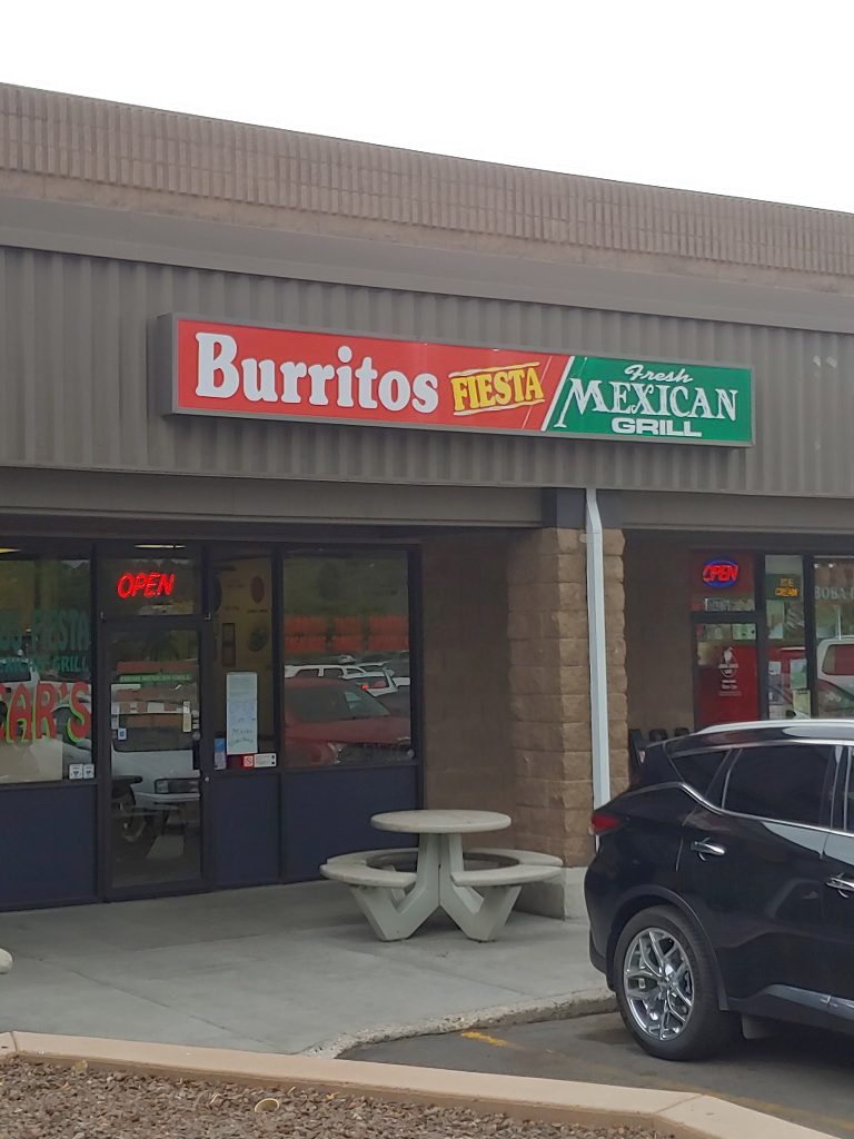 24416 burritos fiesta fresh mexican 768x1024