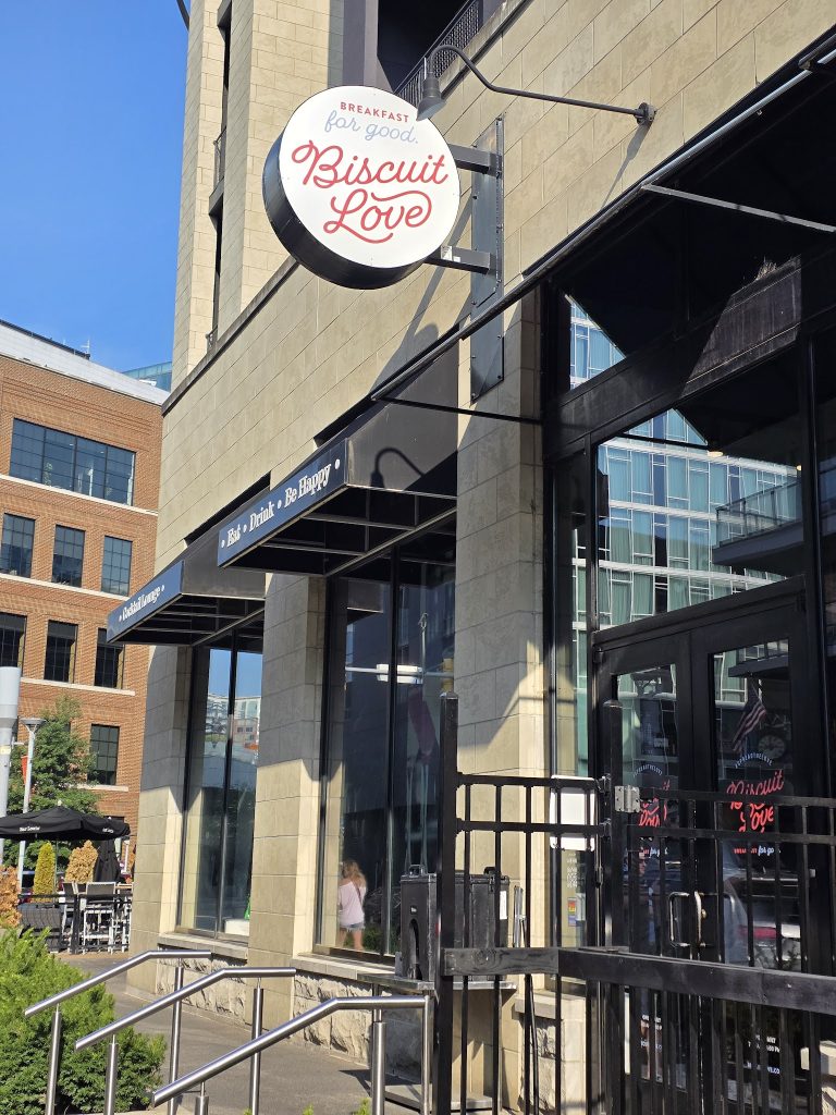 24520 biscuit love gulch 768x1024