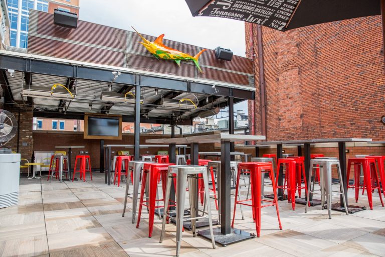 24535 redneck riviera bar bbq 768x512