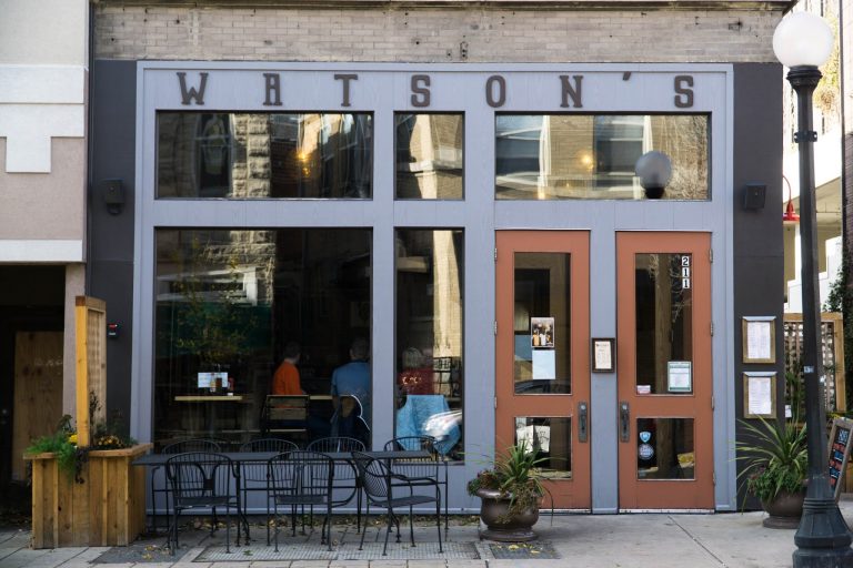 24694 watsons shack rail 768x512