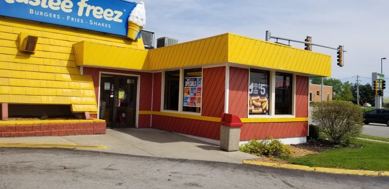 24715 tastee freez 768x374