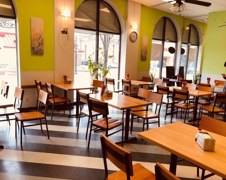 24825 c u la la noodle 768x612