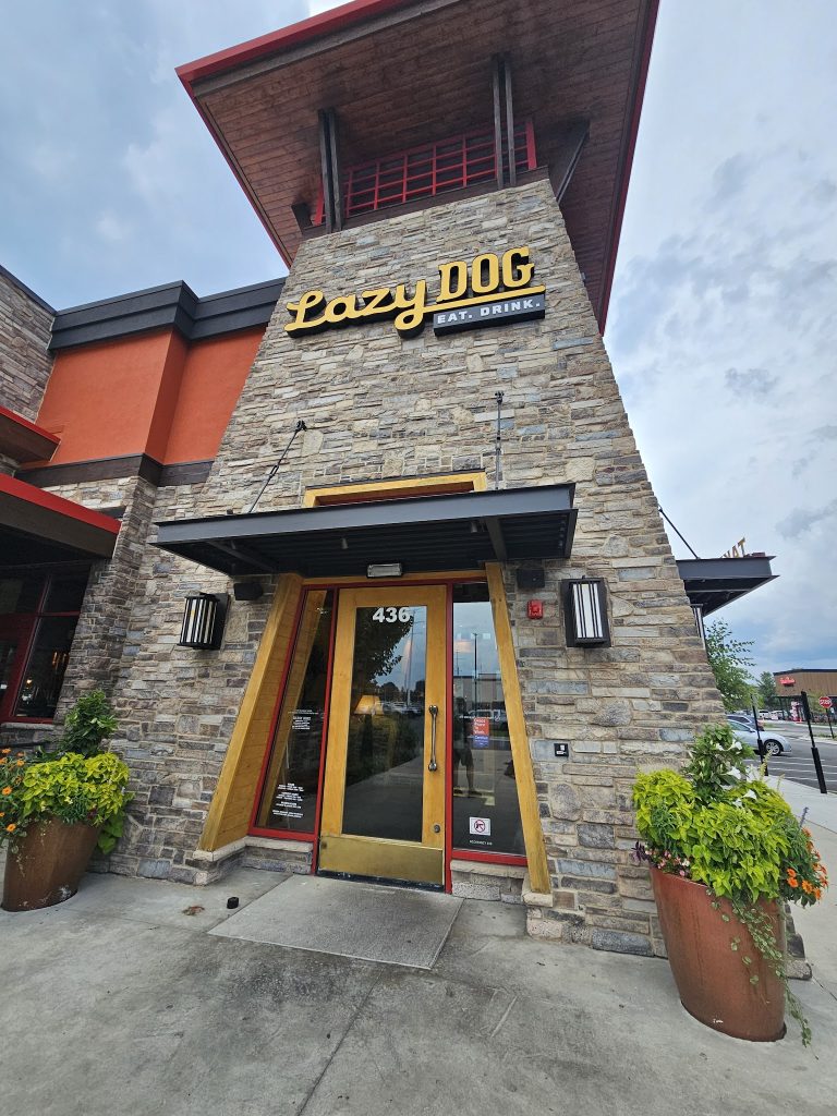24833 lazy dog restaurant bar 768x1024