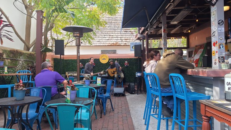 24929 pierres pub 768x432