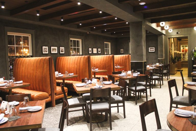 25048 saint italian restaurant 768x512