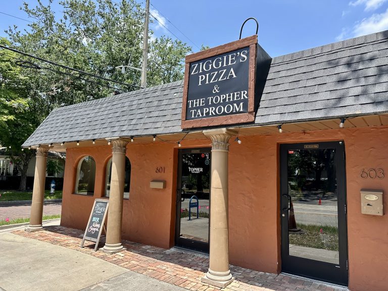 25108 the topher taproom 768x576