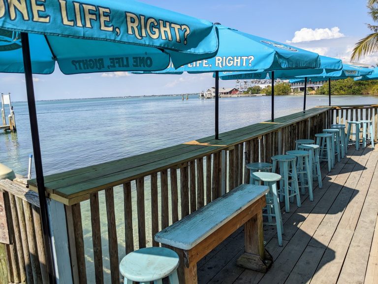 25143 new pass grill bait shop 768x576