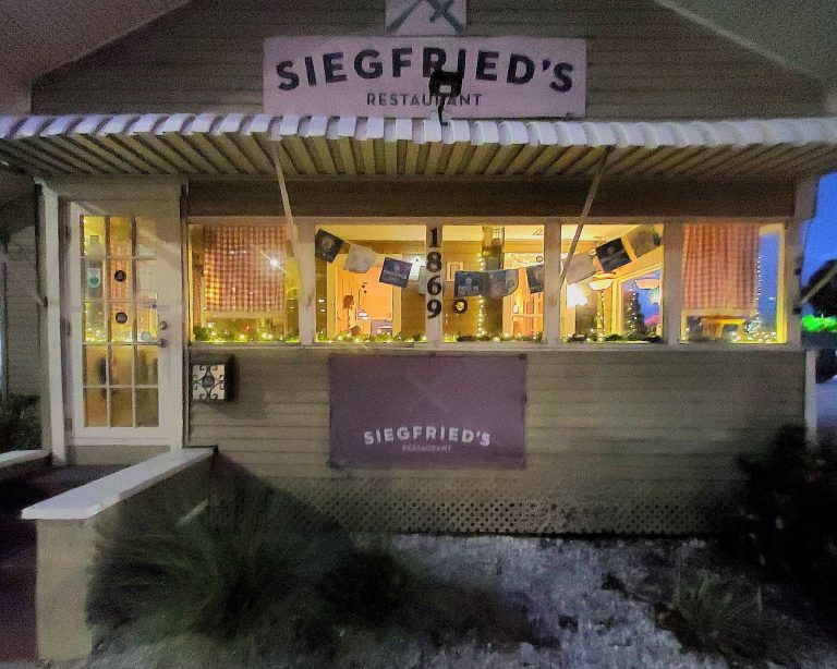 25147 siegfrieds restaurant and german biergarten 768x614